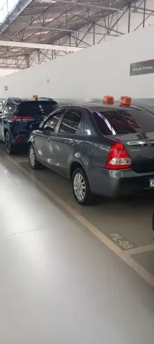 Toyota Etios XLS Sedan 1.5 Flex 16V 4P Mec. 2013