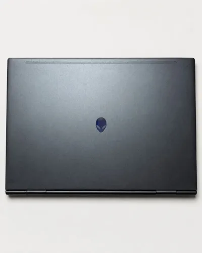 Vendo notebook Alienware aurora 16