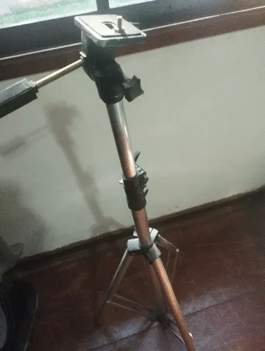Tripé