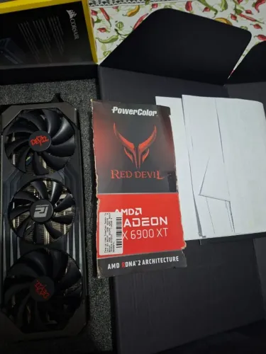 Placa de Vídeo PowerColor RX 6900 XT Red Devil 16GB