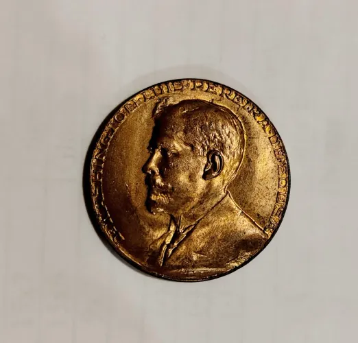 Medalha Aluisa a Washington Luis Pereira de Souza - Palacio do Cadete 1926 - 1930