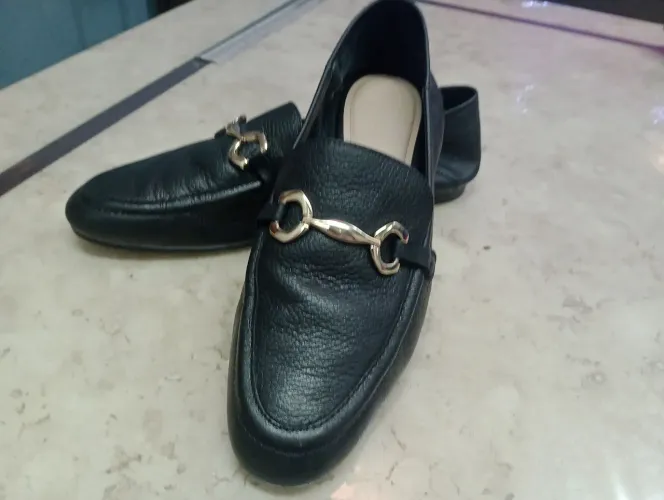 Mocassim feminino Arezzo..lindo....