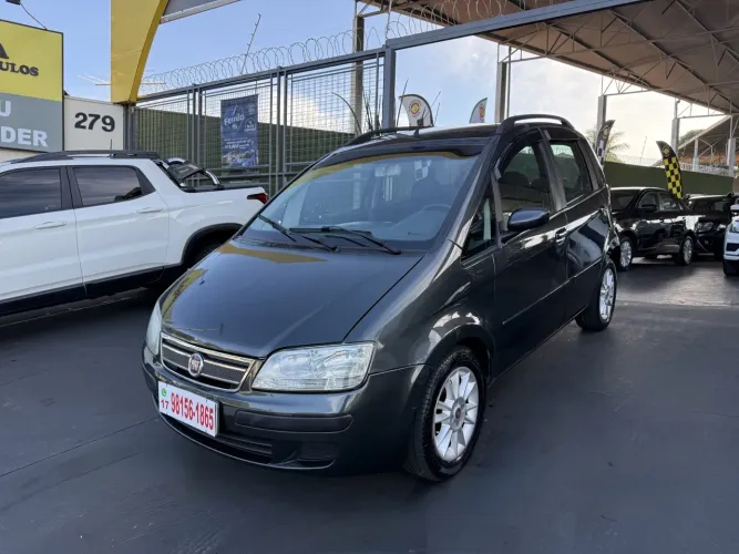Fiat Idea ELX 1.4 MPI Fire Flex 8V 5P 2010