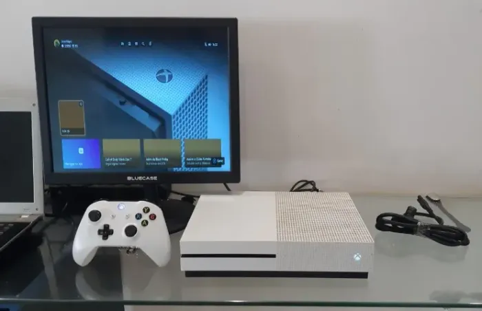 Xbox one S + Controle original + Cabos hdmi e energia + 500gb + Garantia de 30 dias !