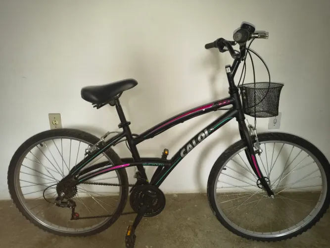 Bicicleta Caloi feminina (aro 26)