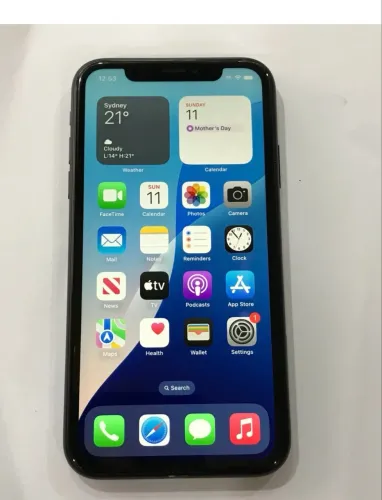 iPhone XR