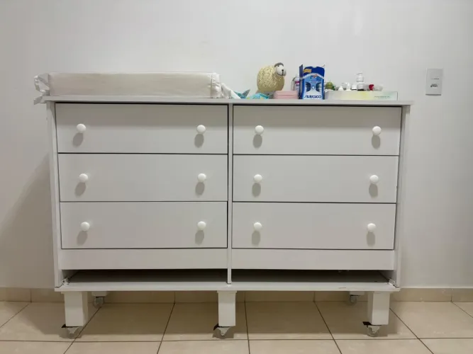 Cômoda de bebê