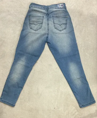 Calça jeans biotipo 