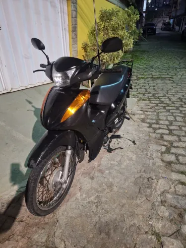 Vendo Honda Biz ES
