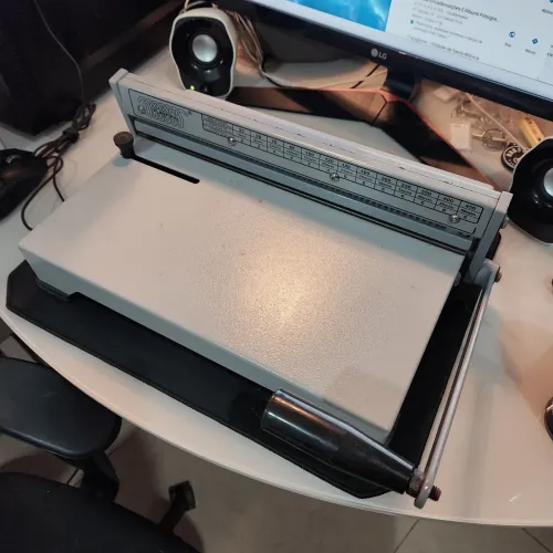 Encadernadora Plaspiral Manual