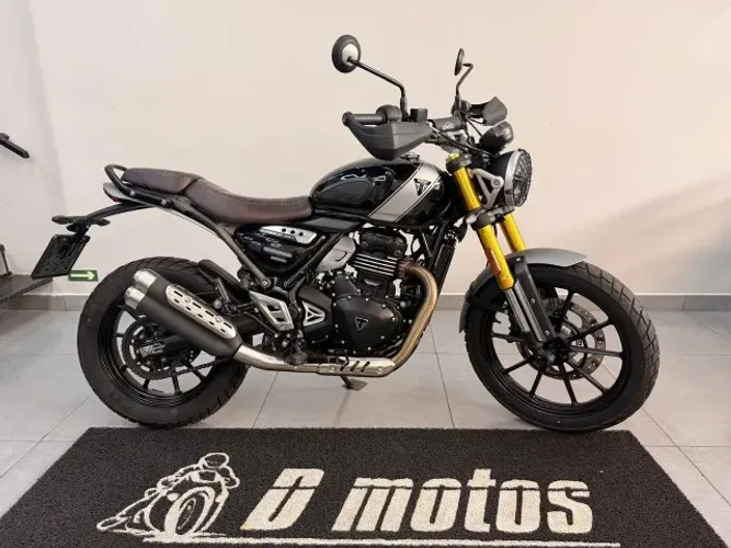 TRIUMPH SCRAMBLER 400X