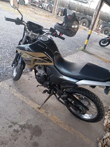 Vendo está moto