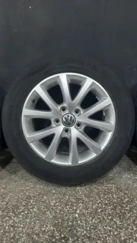 Rodas aro 16 jetta furacão 5x112 mas tenho os adaptador para colocar em 5 x100