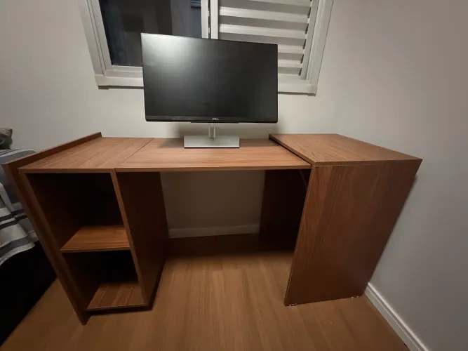 Escrivaninha Retrátil Dobrável Home Office com Nichos - Compacta e Multifuncional