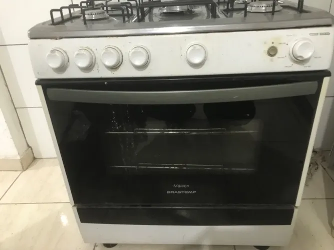 Vende-se fogão 