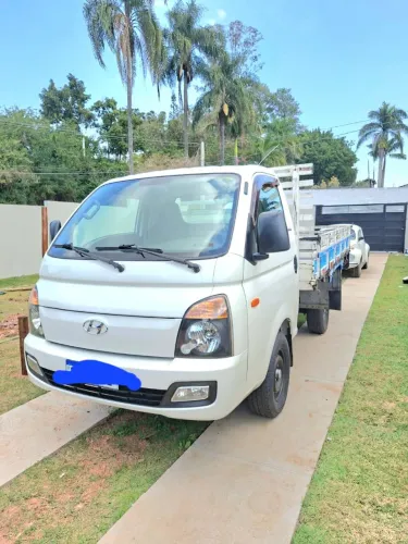 Hyundai HR 2014 - Carroceria
