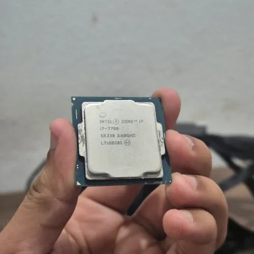 Intel Core I7 7700 Vídeo Integrado - Aceito cartão e entrego