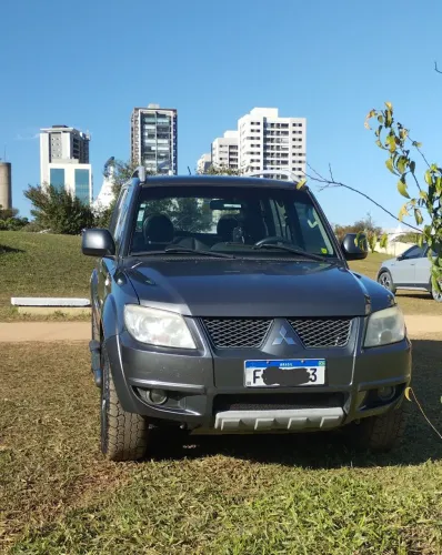 Mitsubishi Pajero TR4 2.0 Flex 16V 4X2 Aut. 2015