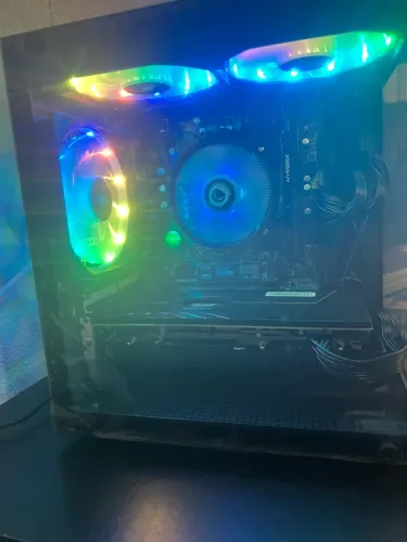 PC Gamer Ryzen 5 5500 RX 5600XT 8GB com RGB LED