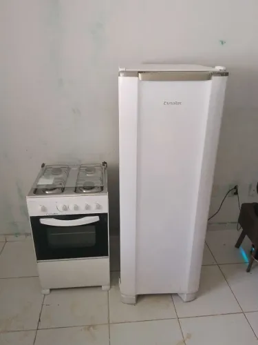 vende-se combo geladeira e fogão