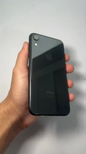 iPhone XR 64GB