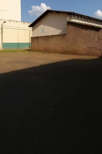 Terreno em Condomínio Fechado (Damha 3)
