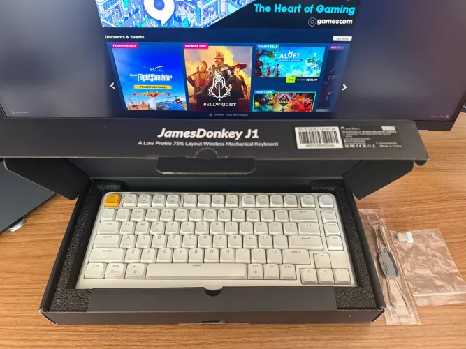 Teclado Mecânico JamesDonkey J1 Low Profile Premium