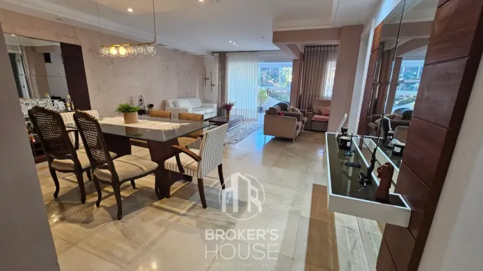 Locação Mobiliado - Apartamento Alto Padrão 172m² | 4 Quartos | Praia do Canto | 2 Quadras