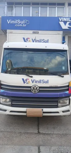 Caminhão VW 6-160 modelo 22/23 Branco, único dono, super conservado.