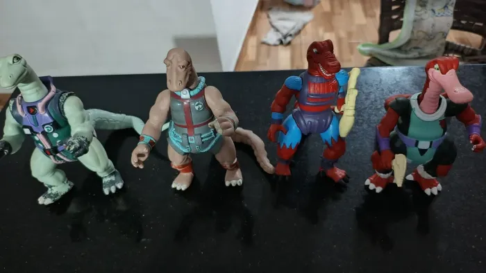 Lote 4 dinosaucers Glasslite