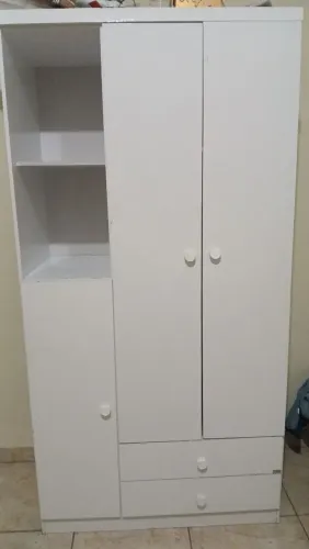 GUARDA ROUPA E CÔMODA INFANTIL barato pra sair rápido