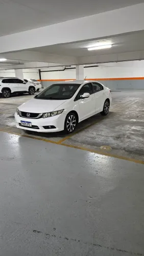 Honda Civic Sedan LXR 2.0 Flexone 16V Aut. 4P 2015