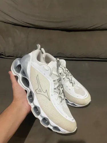 Mizuno 13