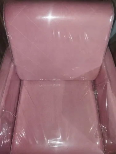 Cadeiras para salão e mostruário de esmalteria