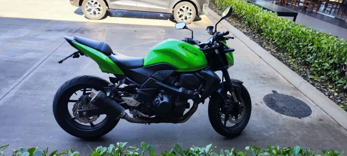 Moto Kawasaki z750