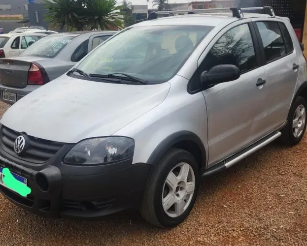 Volkswagen Crossfox 1.6 MI Total Flex 8V 5P 2010