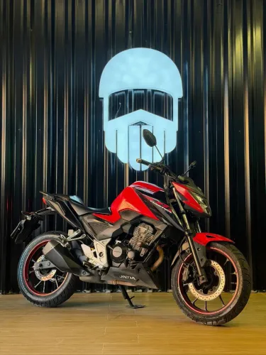 CB 300F Twister Flex