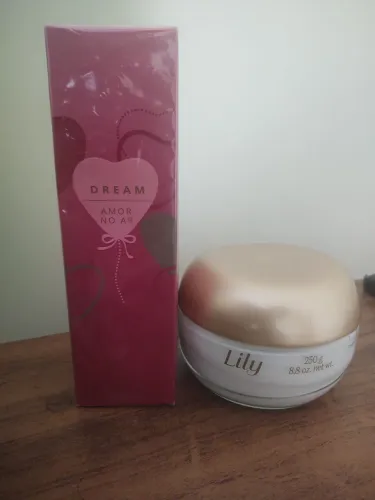 Creme Lily e body Splash dream amor no ar