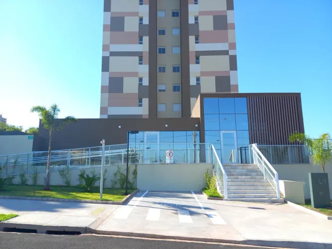 Apartamento no condomínio EDIFICIO L I V em Presidente Prudente