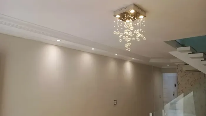 Sobrado Triplex espetacular 4 dorm/4 banh / 3 vagas- 5 min do Metro Vila Matilde