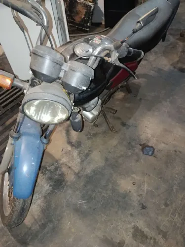 Moto funcionado perfeitamente