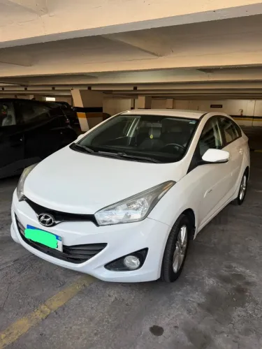 Hyundai HB20S Premium 1.6 Flex 16V Aut. 4P 2014