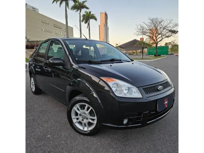 Ford Fiesta Sedan 1.6 16V Flex Mec. 2008