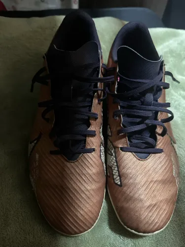 Chuteira Nike original tamanho 42 