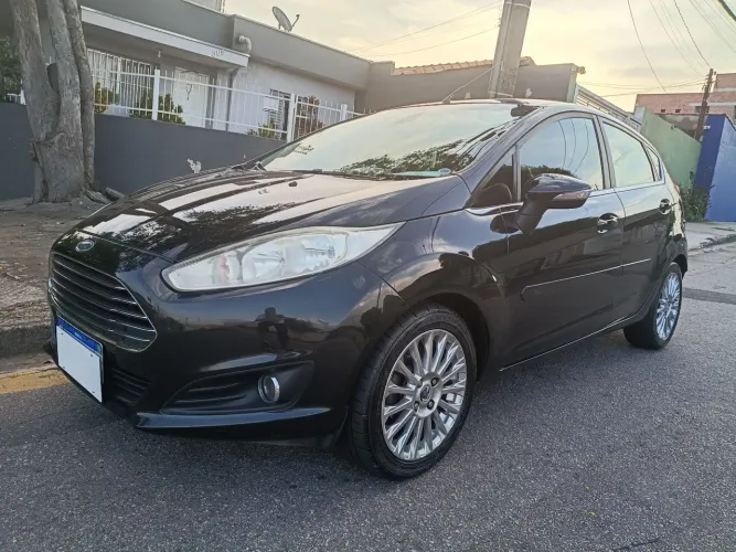 Ford Fiesta Tit./tit.plus 1.6 16V Flex Aut. 2015