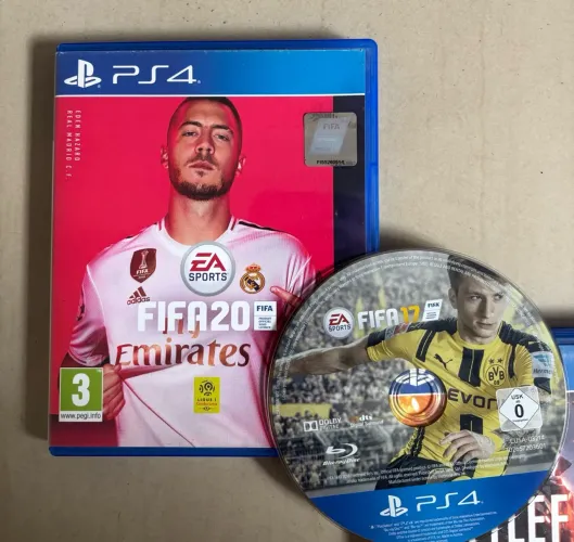 FIFA 17 + FIFA 20 PS4 - Mídia Física (NOVOS)