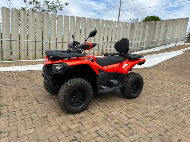 Vendo cfmoto cforce 520