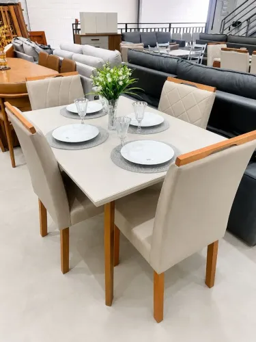 MESA DE JANTAR COM 4 CADEIRAS ( NOVA )