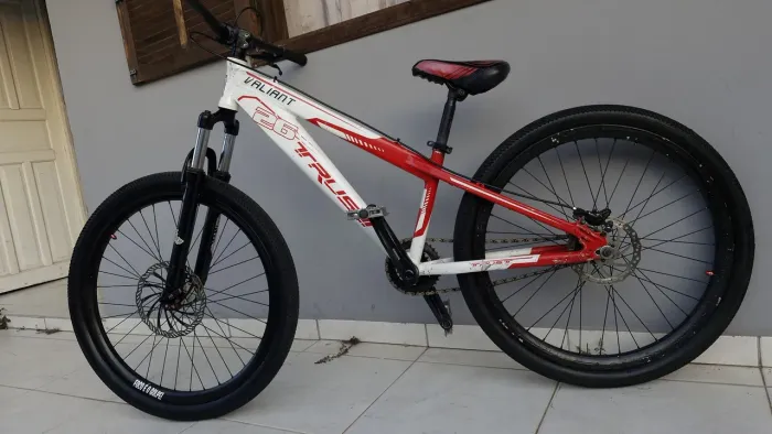 VENDO Bike Trust 26 ou troco por PC GAMER