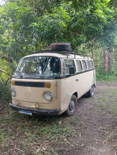 Volkswagen Kombi Standard/ Luxo/ Serie Prata 1992